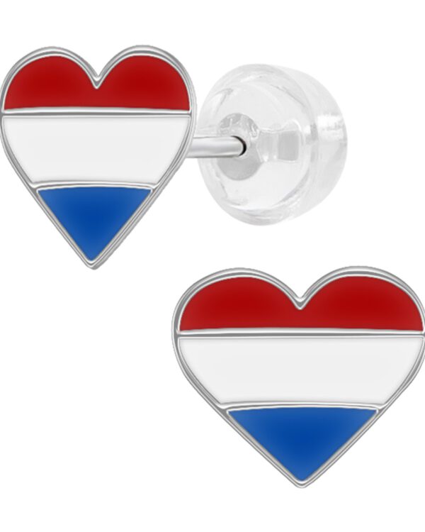 ZILVEREN OORSTEKERS, HART MET NEDERLANDSE VLAG